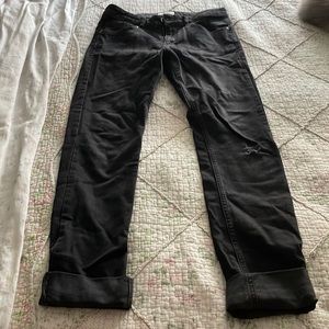 DONATING JULY 28 Distressed jeans